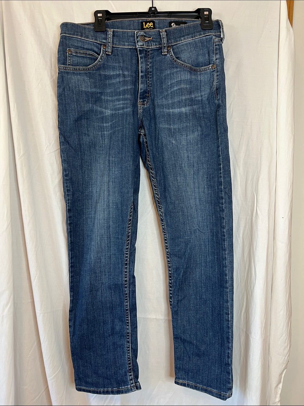 Lee Men's Straight Jeans in Medium Blue Wash